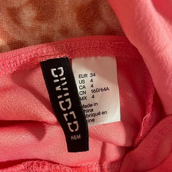 H&M Pink One Piece Sleeveless Romper - Picture 5 of 8